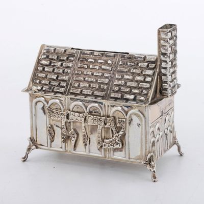 A STERLING SILVER CHARITY CONTAINER. Probably Israel, modern.