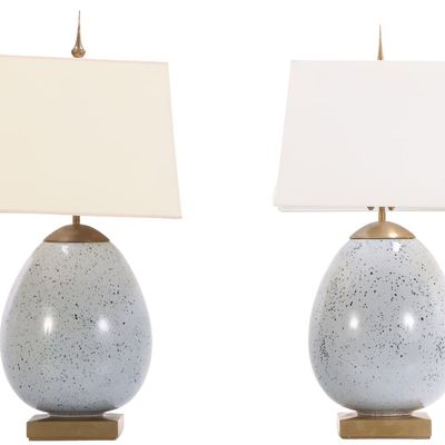 Sale Photo Thumbnail #127: PAIR OF EGG FORM TABLE LAMPS BY VISUAL COMFORT, CERAMIC WITH SPECKLED GLAZE, RECTANGULAR SHADES C