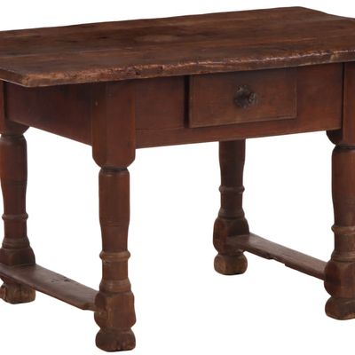 Sale Photo Thumbnail #238: CONTINENTAL OAK TABLE HAVING A SINGLE DRAWER C 1800.