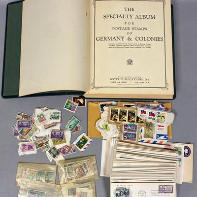 Scott DE & Colonies Green Album & US Stamps