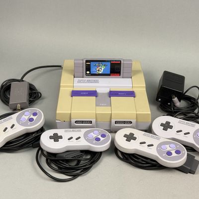 Nintendo Super Nintendo SNES Bundle