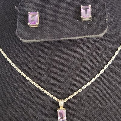 Sterling Amethyst Jewelry Set 3.5 Grams