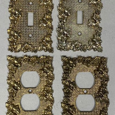 4 American Tack & HDWE Floral Wall Plates