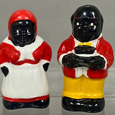 Japanese Ceramic Americana Salt & Pepper Shakers