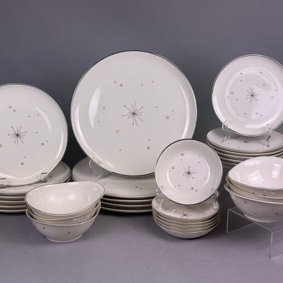 32pc Syracuse Evening Star China Dinnerware Set