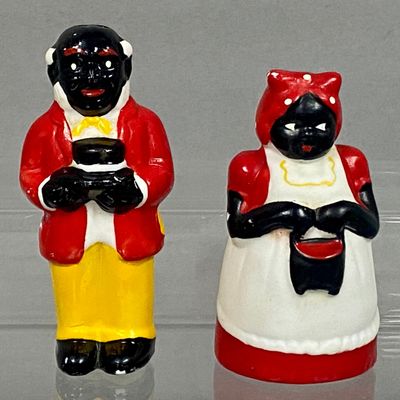 Ceramic Black Americana Salt & Pepper Shakers