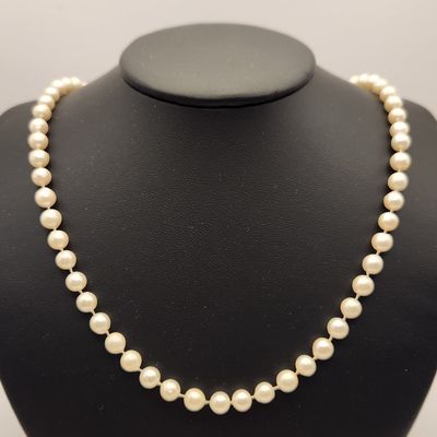 14K Clasp Pearl Necklace