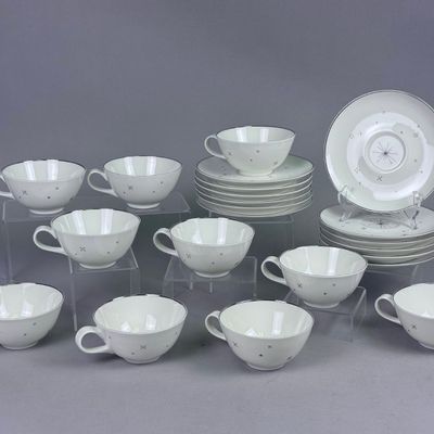 Syracuse Evening Star Porcelain Cups & Saucers