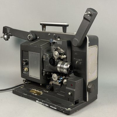 Bell & Howell Filmosound 535 16mm Projector
