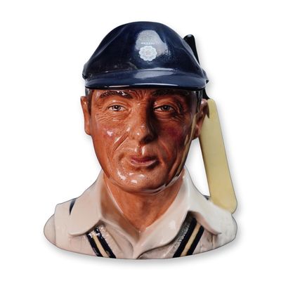 Royal Doulton Jug, Hampshire Cricketer Small D6739