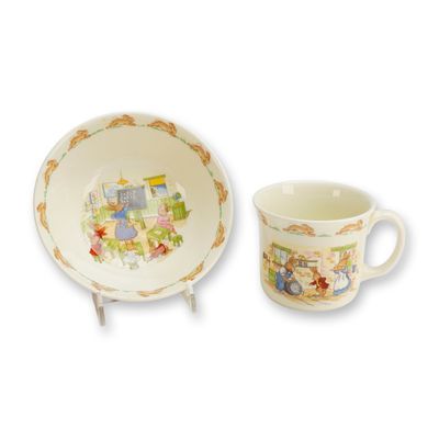A 2 Piece Royal Doulton Bunnykins Albion Shape Infant Set