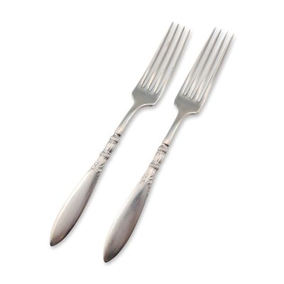 2pc 1847 Rogers Bros. Silverplate Queen Ann Pattern Forks