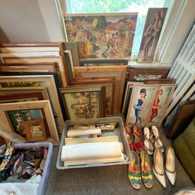 Estate sale photo
