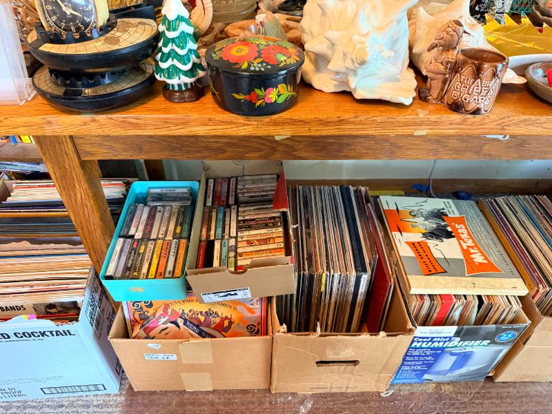 Sale Photo Thumbnail #42