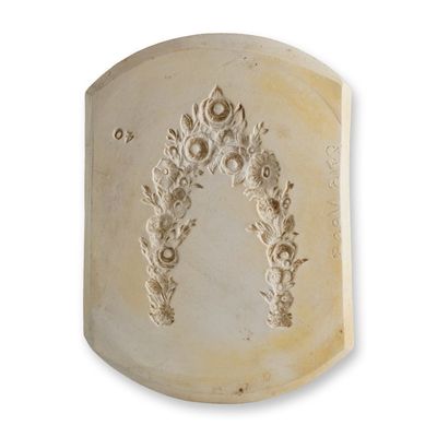 Wedgwood Ceramic Intaglio Sprig Mold with Floral Garland Design