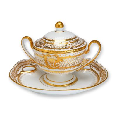 Wedgwood Porcelain and Gilt Lidded Sugar Bowl with Tray, circa 1920