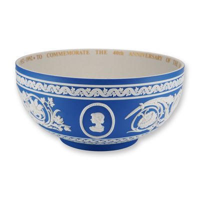 Wedgwood Limited Edition Cobalt Blue Jasperware Queen Elizabeth II 40th Anniversary Bowl