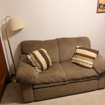 Sale Photo Thumbnail #112