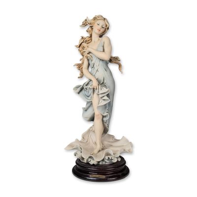 Giuseppe Armani Capodimonte Porcelain Sculpture, Venus