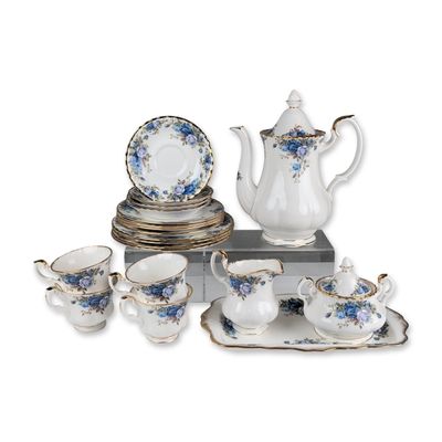 20pc Royal Albert Moonlight Rose Bone China Dinner Service