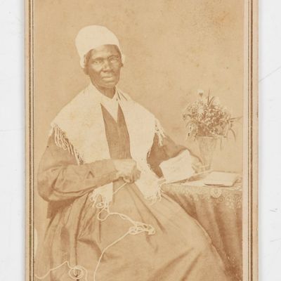 Sale Photo Thumbnail #227: Sojourner Truth, Civil War Era Carte de Visite