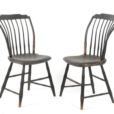 Sale Photo Thumbnail #357: A Pair of American Ebonized Tablet-Top Windsor Side Chairs, c. 1810-1820