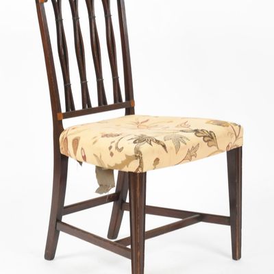 Sale Photo Thumbnail #320: A Federal Mahogany Side Chair, Probably Massachusetts, c. 1790-1810