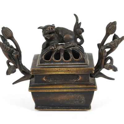 Sale Photo Thumbnail #204: An Edo Period Japanese Bronze Koro