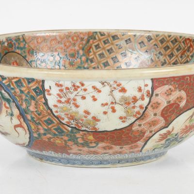 Sale Photo Thumbnail #197: An Imari Centerpiece Bowl