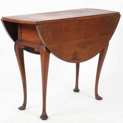 Sale Photo Thumbnail #133: A Queen Anne Cherrywood Drop-Leaf Table, Probably Connecticut, c. 1760
