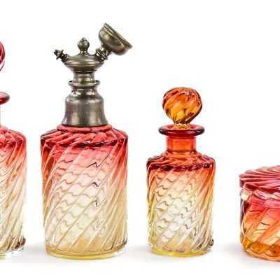 BACCARAT (ATTR.) CRYSTAL VANITY SET