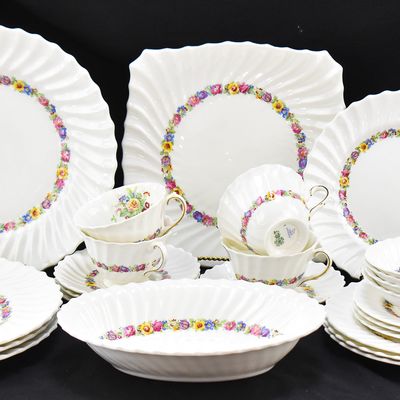 ROYAL DOULTON "EVESHAM" DISHWARE
