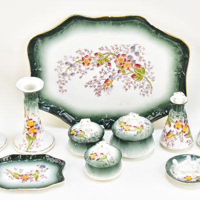 EUROPEAN VICTORIAN GREEN-BORDERED PORCELAIN SET