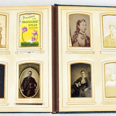 VICTORIAN ALBUM OF CARTE-DE-VISTES AND TINTYPES