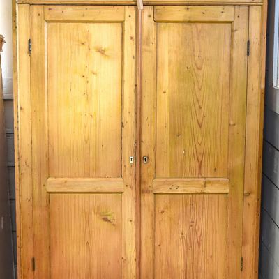 EUROPEAN COUNTRY STYLE PINE TWO-DOOR WARDROBE