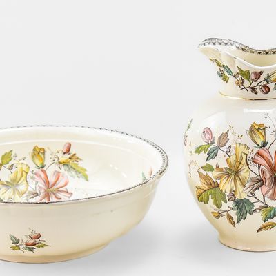 THOMAS & RICHARD BOOTE WASH BASIN AND PITCHER SET