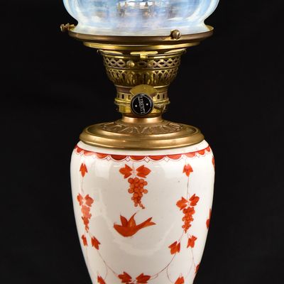 AESTHETIC MOVEMENT PARLOR OIL LAMP