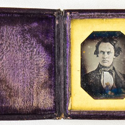 PURPLE VELVET DAGUERREOTYPE