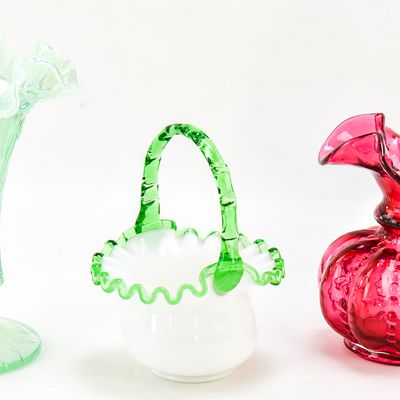 FENTON GLASS ASSORTED TRIO: VASE, PITCHER, BASKET