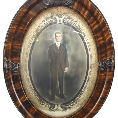 EDWARDIAN FULL-BODY PORTRAIT; PATRIOTIC BUBBLE GLASS FRAME