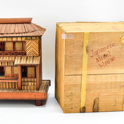 JAPANESE BAMBOO MODEL CELEBRATION TEA HOUSE