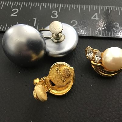 Richelieu Vintage Earrings. Pair of 2