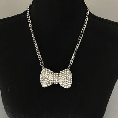 Chunky Rhinestone Bow Statement Necklace