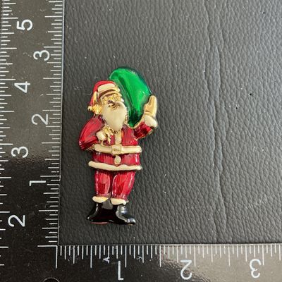 Vintage Enamel Christmas fashion Brooch