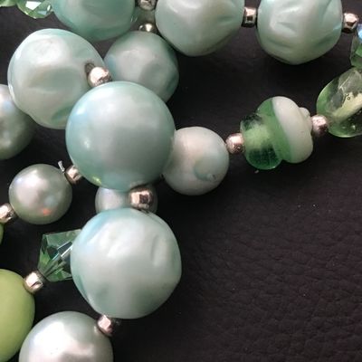Gorgeous Japan 3 Strand AB Art Glass Faux Bead Flat Green