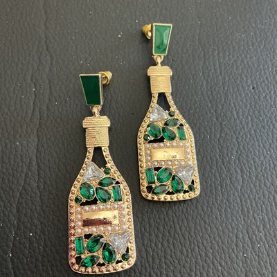 Very nice champagne bottle dangle earrings with rhinestones