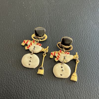 Vintage Christmas fashion earrings
