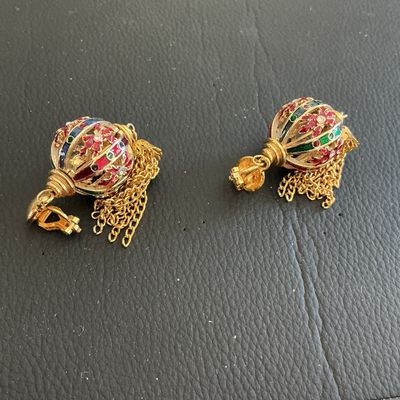 Vintage gold tone enamel Christmas ornament earrings