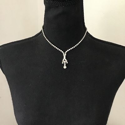 Beautiful rhinestone necklace