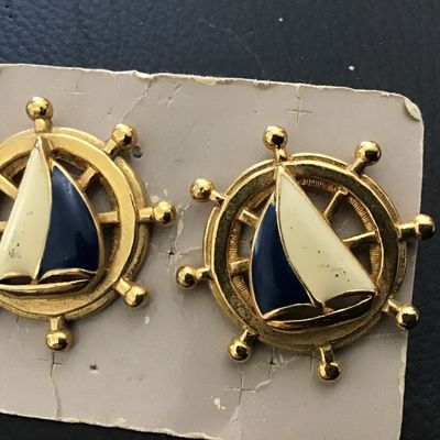Vintage Avon Earrings